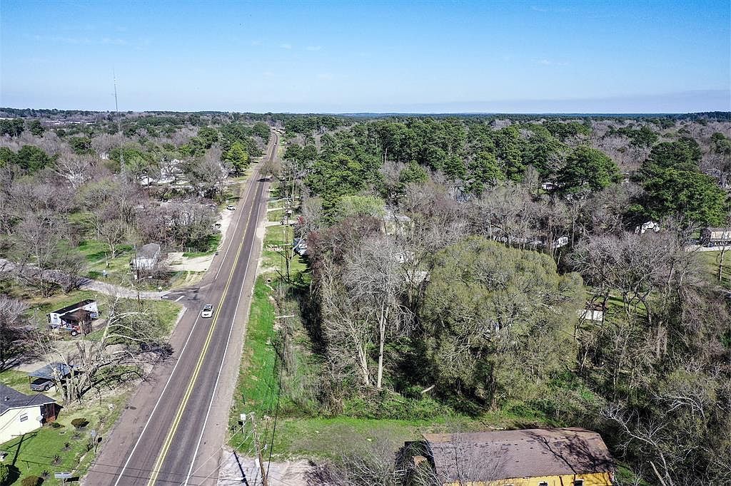 312 & 314 State Highway 30 E Huntsville, TX 77320 - Thumbnail 4