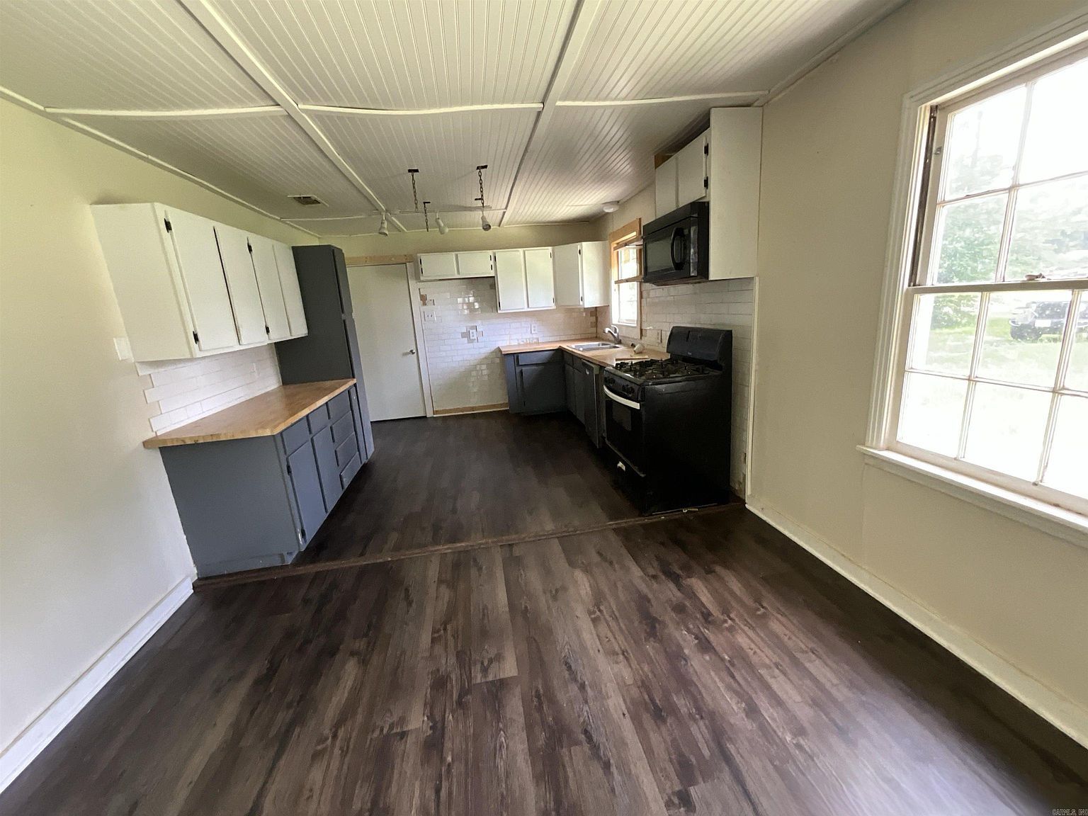 308 E Douglas St Jefferson, TX 75657 - Thumbnail 4