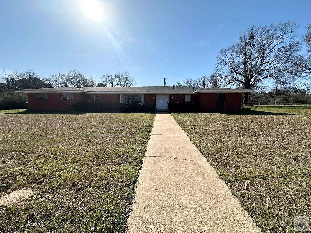 1408 E Main St Atlanta, TX 75551 - Thumbnail 4