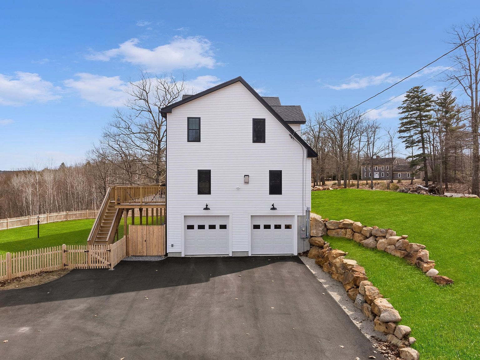 93 Grandview Dr Weare, NH 03281 - Thumbnail 4