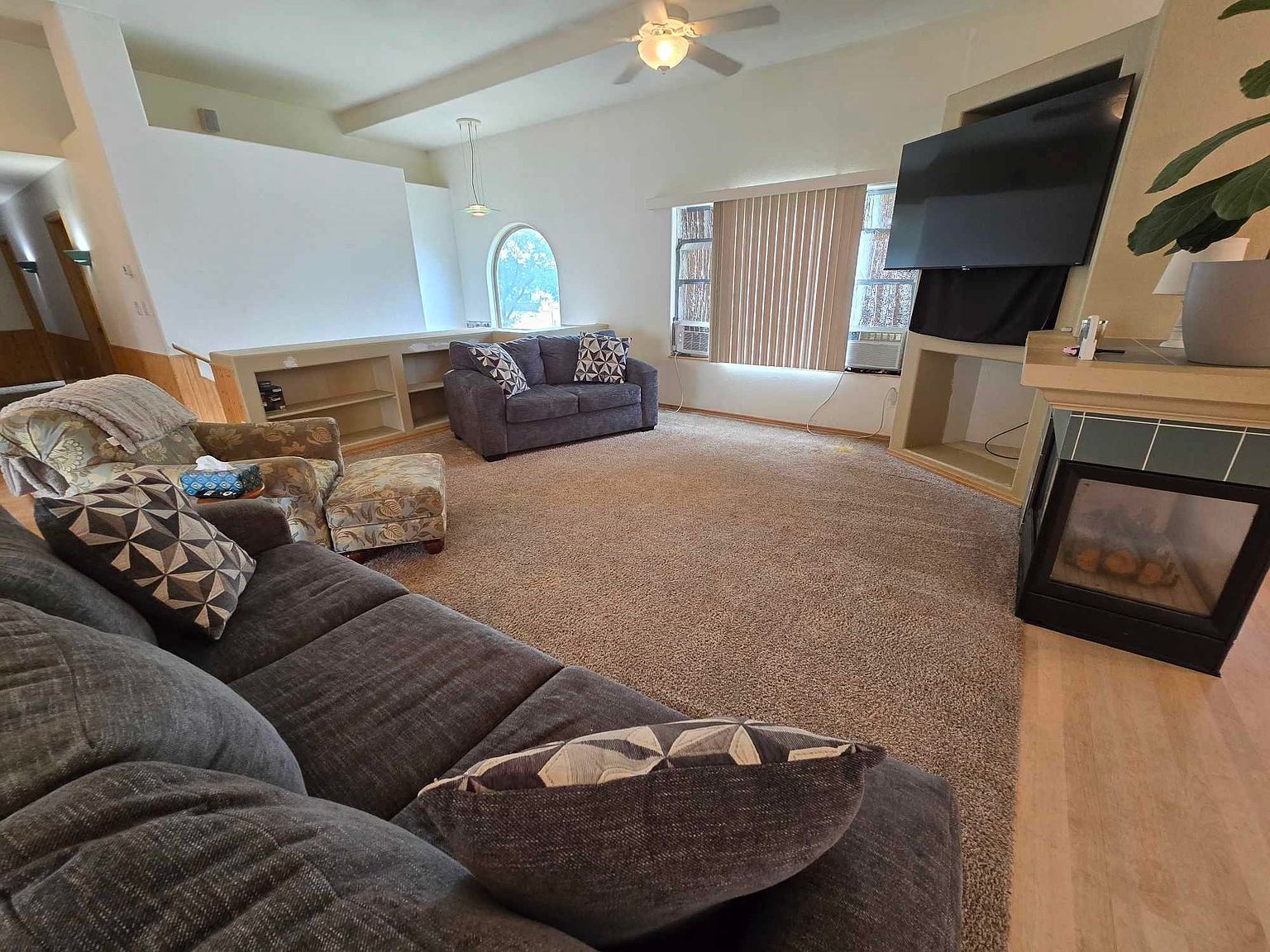 2801 Fox Run Pkwy Yankton, SD 57078 - Thumbnail 4