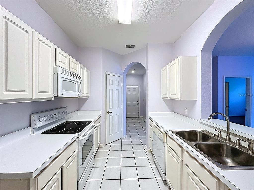7147 Yacht Basin Ave APT 115 Orlando, FL 32835 - Thumbnail 4