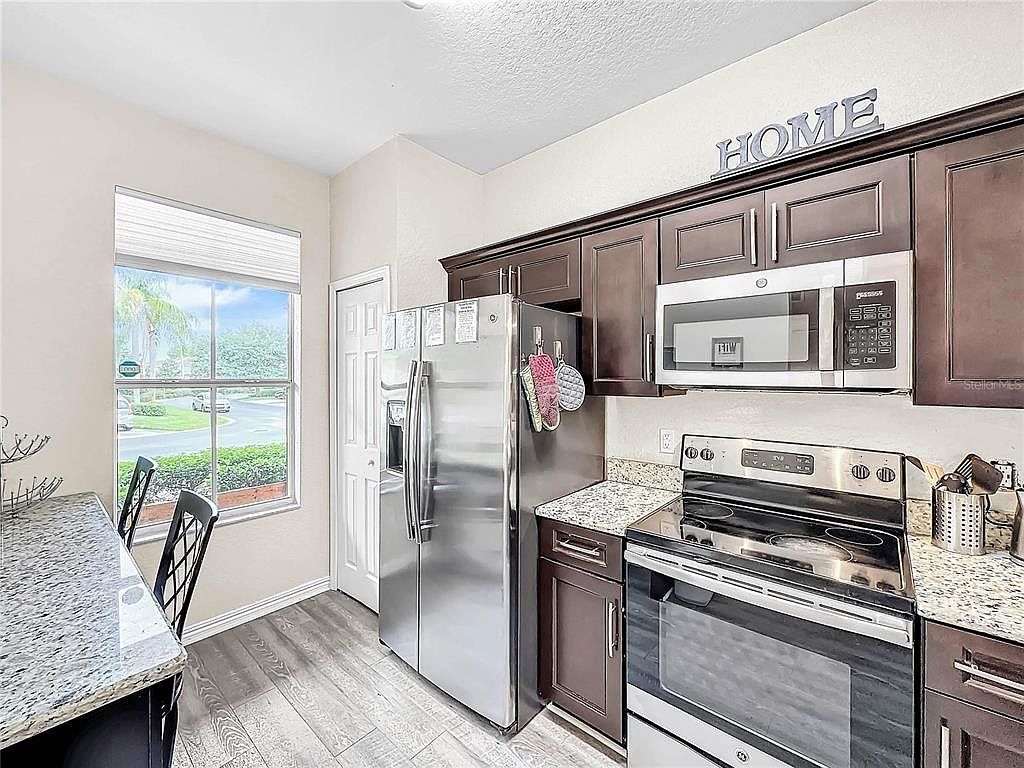 744 La Mirage St Davenport, FL 33897 - Thumbnail 4