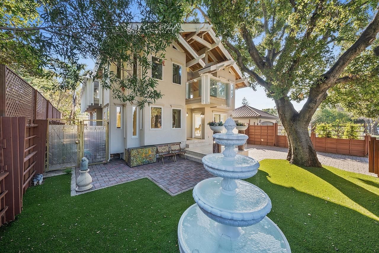 148 Kingsley Ave Palo Alto, CA 94301 - Thumbnail 4