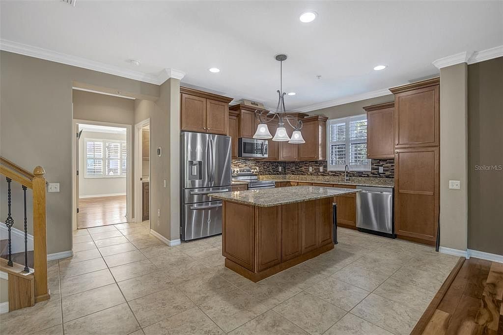 9610 Bay Grove Ln Tampa, FL 33615 - Thumbnail 4