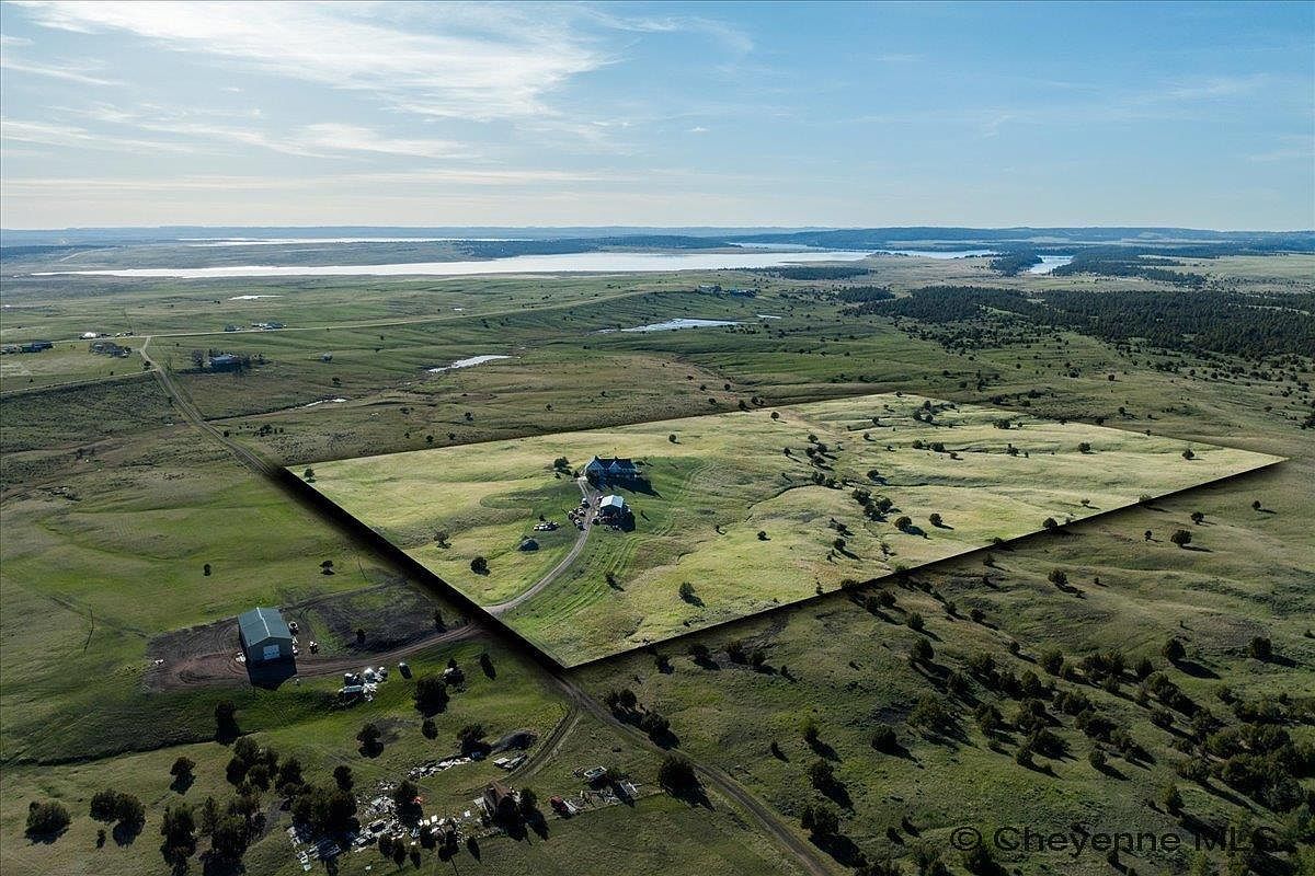 63 Happy Cabin Rd Moorcroft, WY 82721 - Thumbnail 4