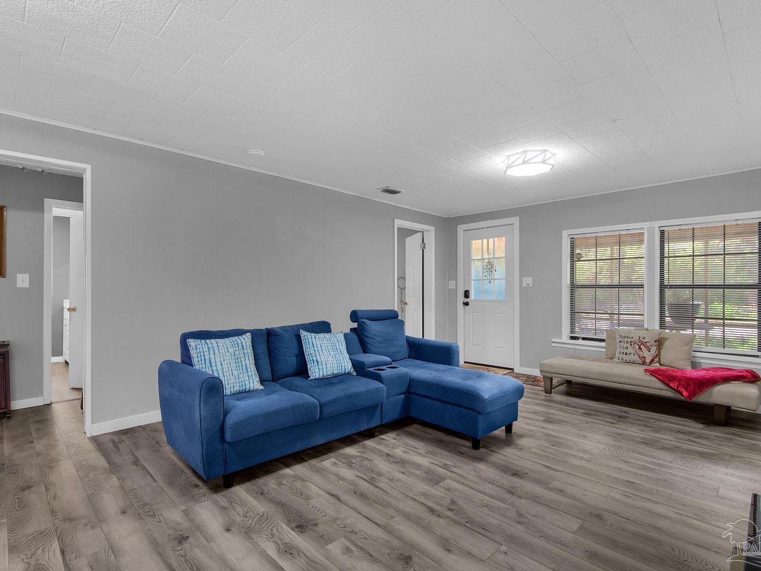 597 S Wilson St Crestview, FL 32536 - Thumbnail 4