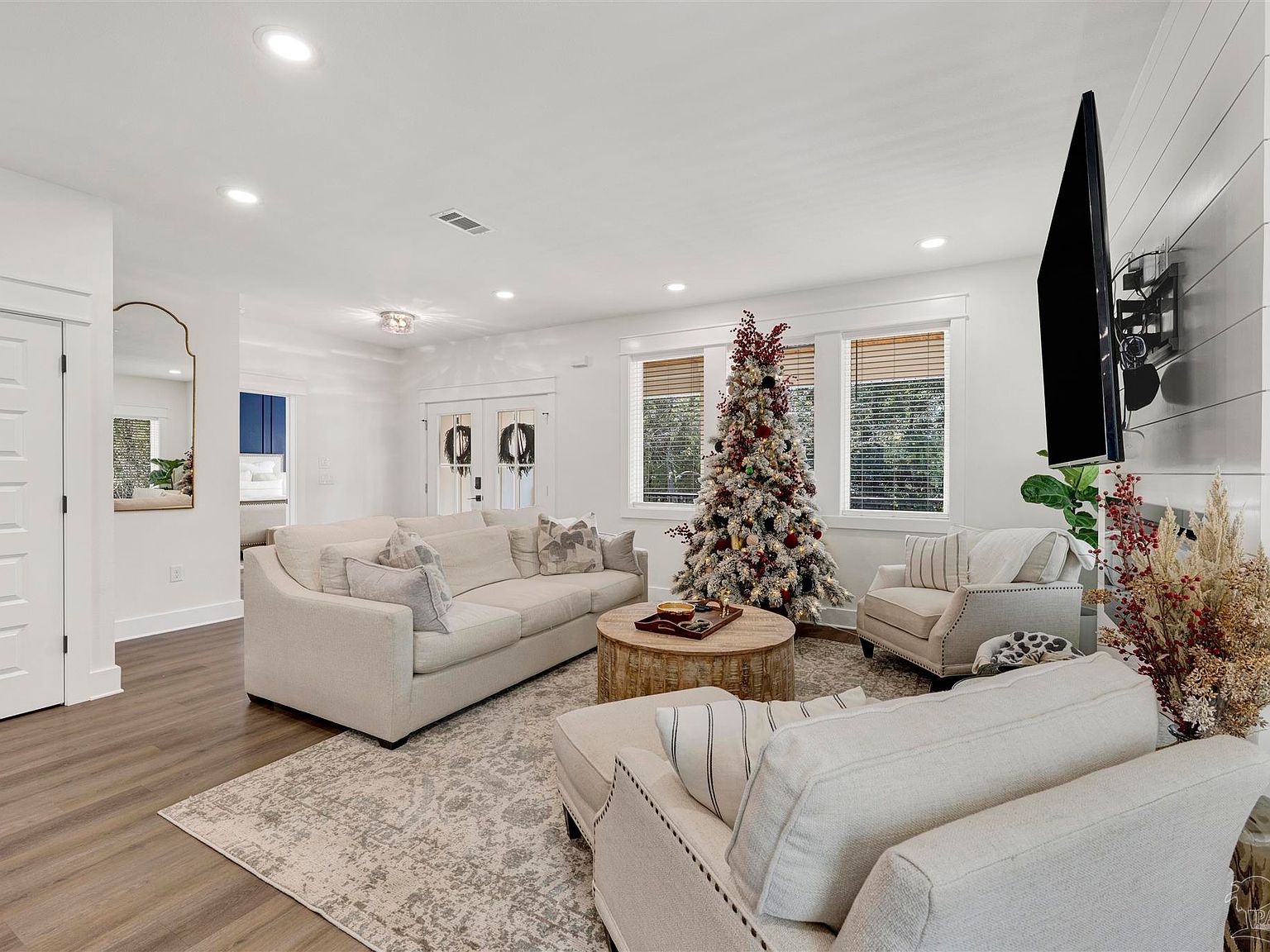 7746 River Rd Milton, FL 32583 - Thumbnail 4