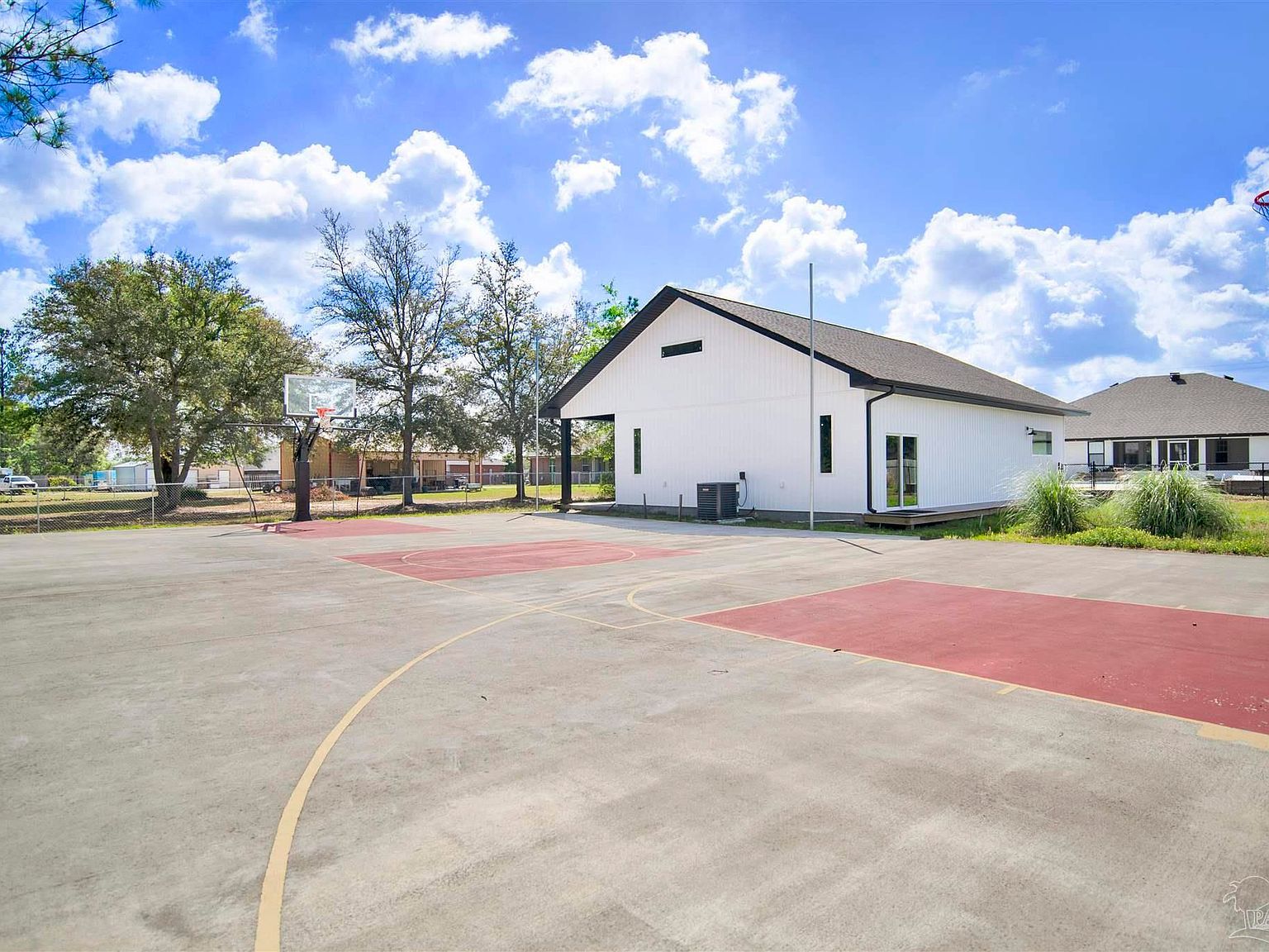 2810 Wallace Lake Rd Pace, FL 32571 - Thumbnail 4
