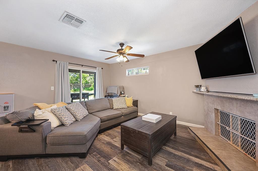 4463 San Juan Ave Fair Oaks, CA 95628 - Thumbnail 4