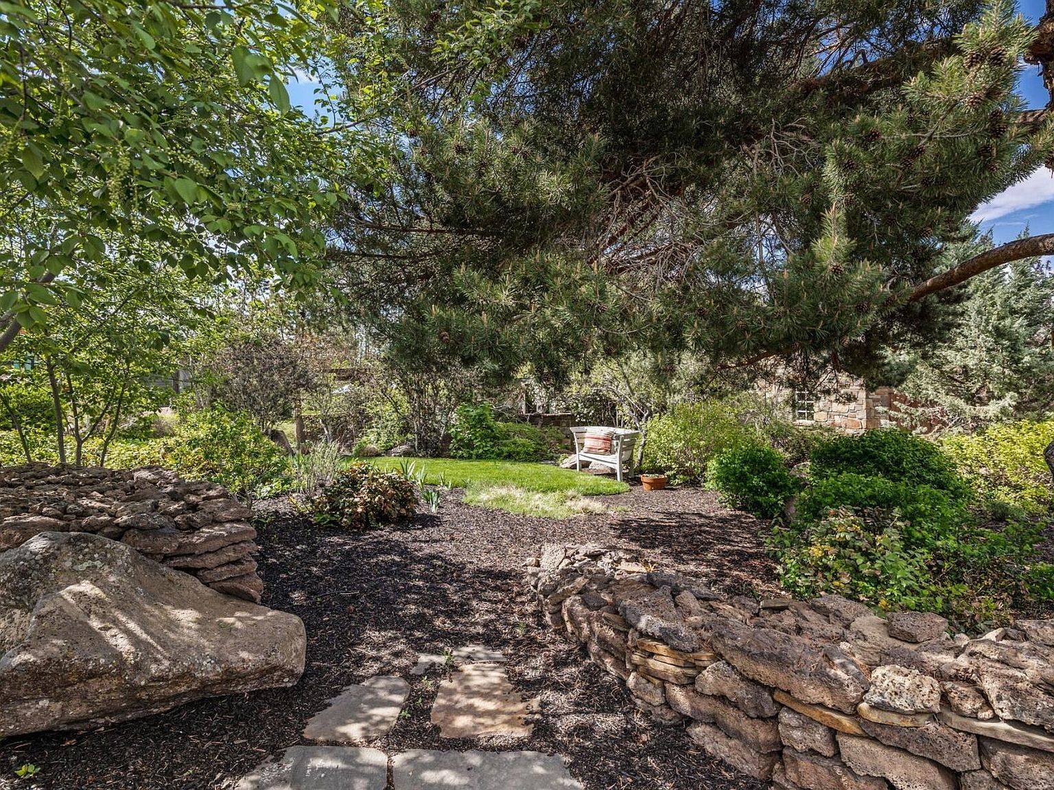 20330 Rock Canyon Rd Bend, OR 97703 - Thumbnail 4