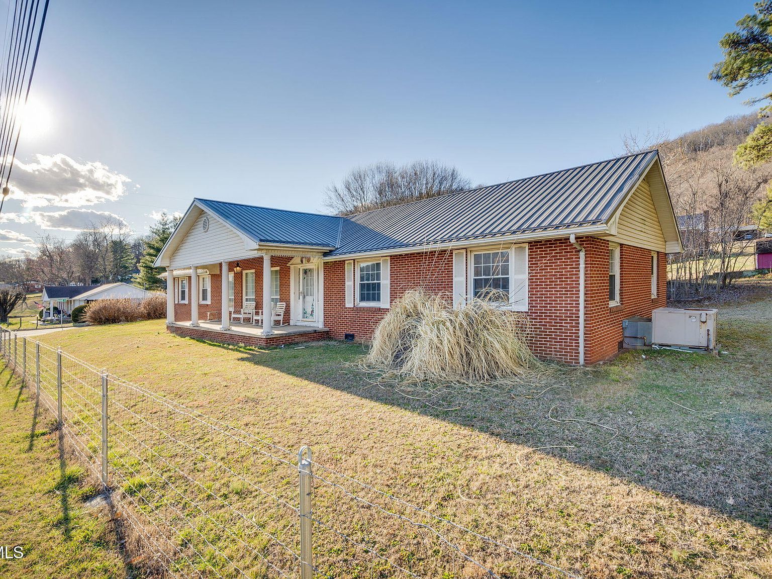 102 Russell Dr Rogersville, TN 37857 - Thumbnail 4