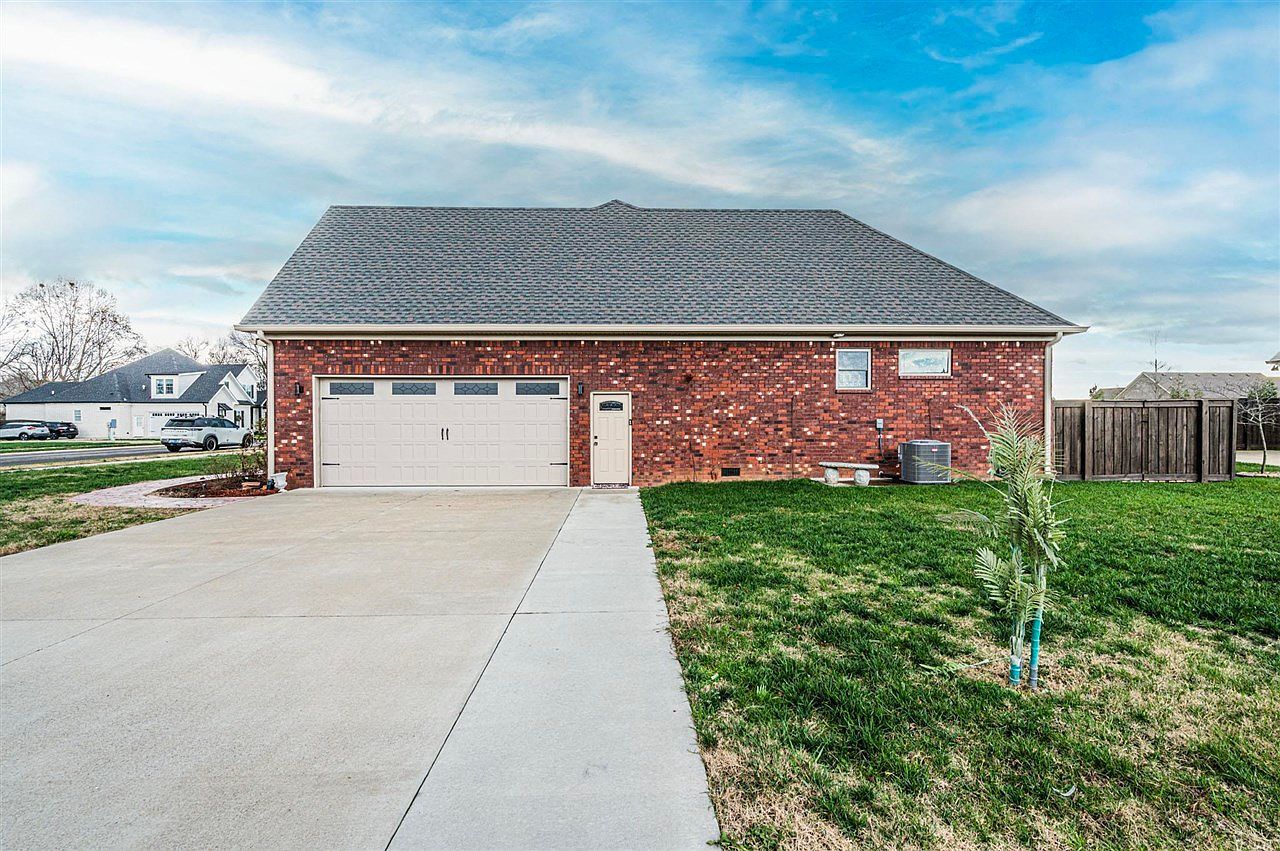 8688 Pebblestone Ln Alvaton, KY 42122 - Thumbnail 4