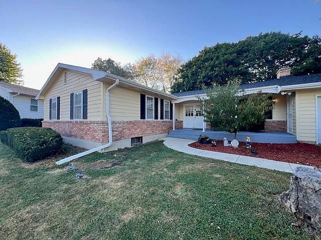 1308 Empire Ct Freeport, IL 61032 - Thumbnail 4