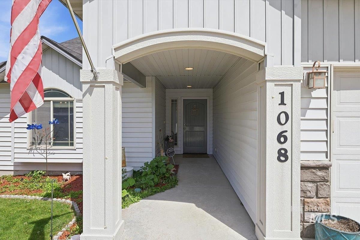 1068 Locksley St Middleton, ID 83644 - Thumbnail 4