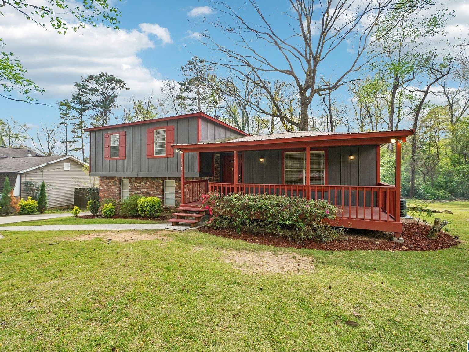 2245 Locke Cir Hoover, AL 35226 - Thumbnail 4