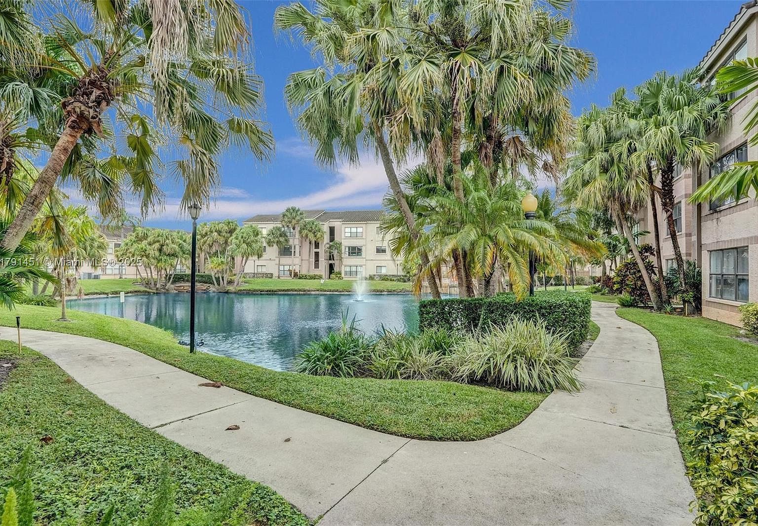 2986 S University Dr APT 8201 Fort Lauderdale, FL 33328 - Thumbnail 4