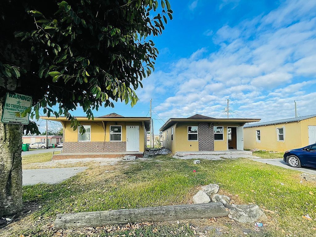 613 Amaryllis Ave Pahokee, FL 33476 - Thumbnail 4