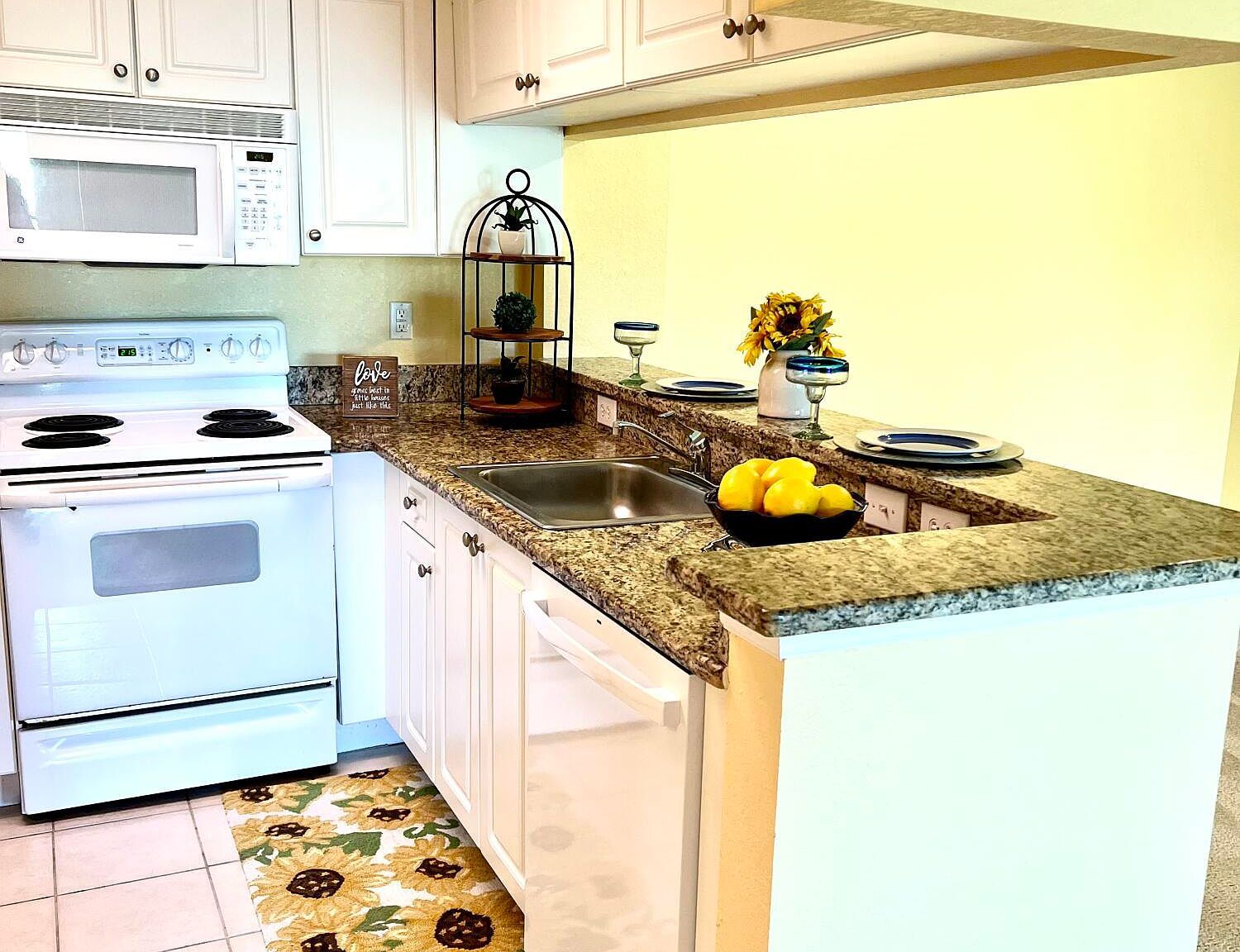 2806 Veronia Dr APT 303 Palm Beach Gardens, FL 33410 - Thumbnail 4