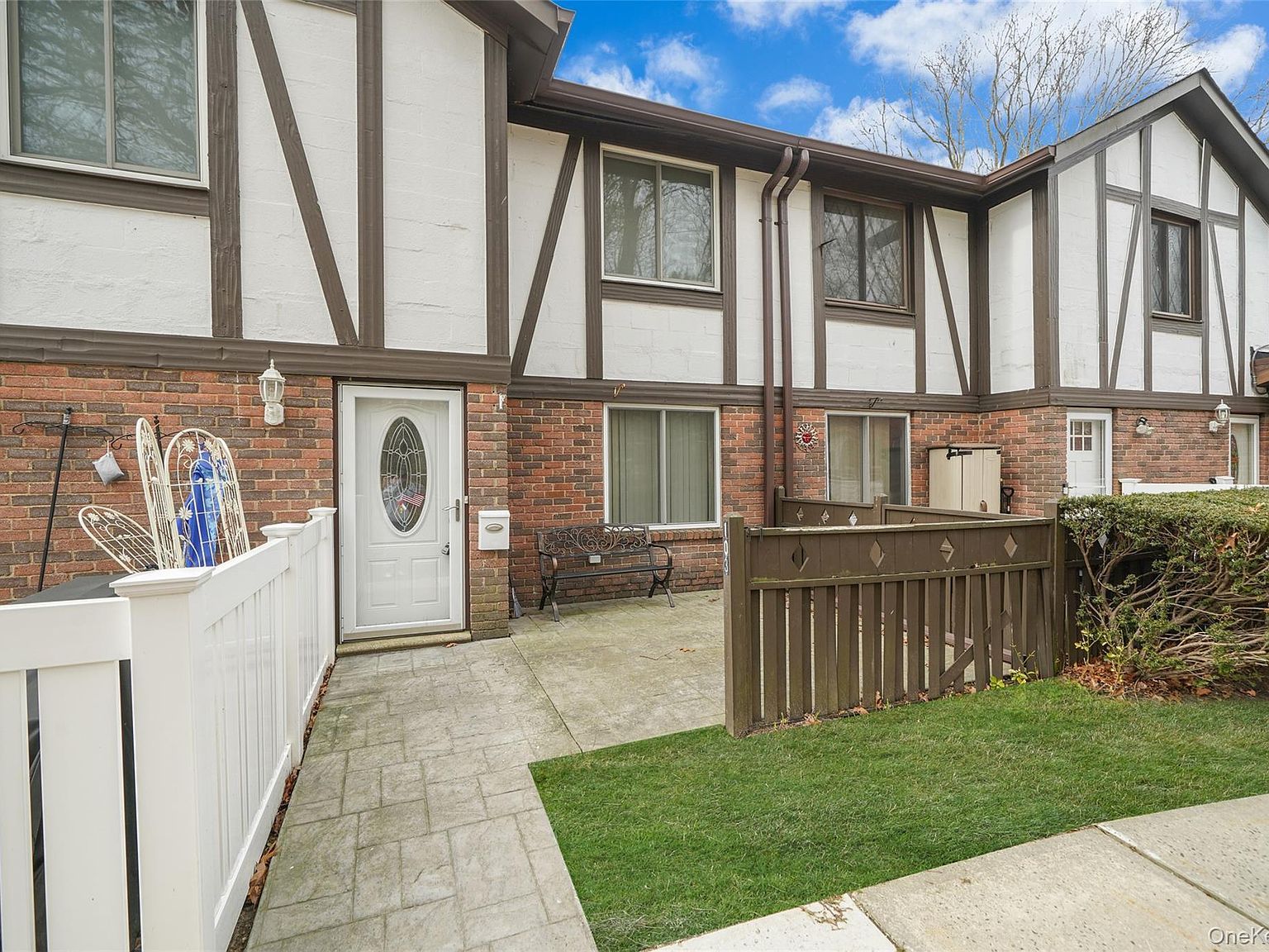 103 Birchwood Rd Medford, NY 11763 - Thumbnail 4