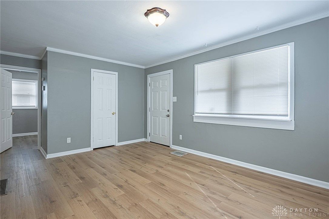 719 Cosler Dr Dayton, OH 45410 - Thumbnail 4