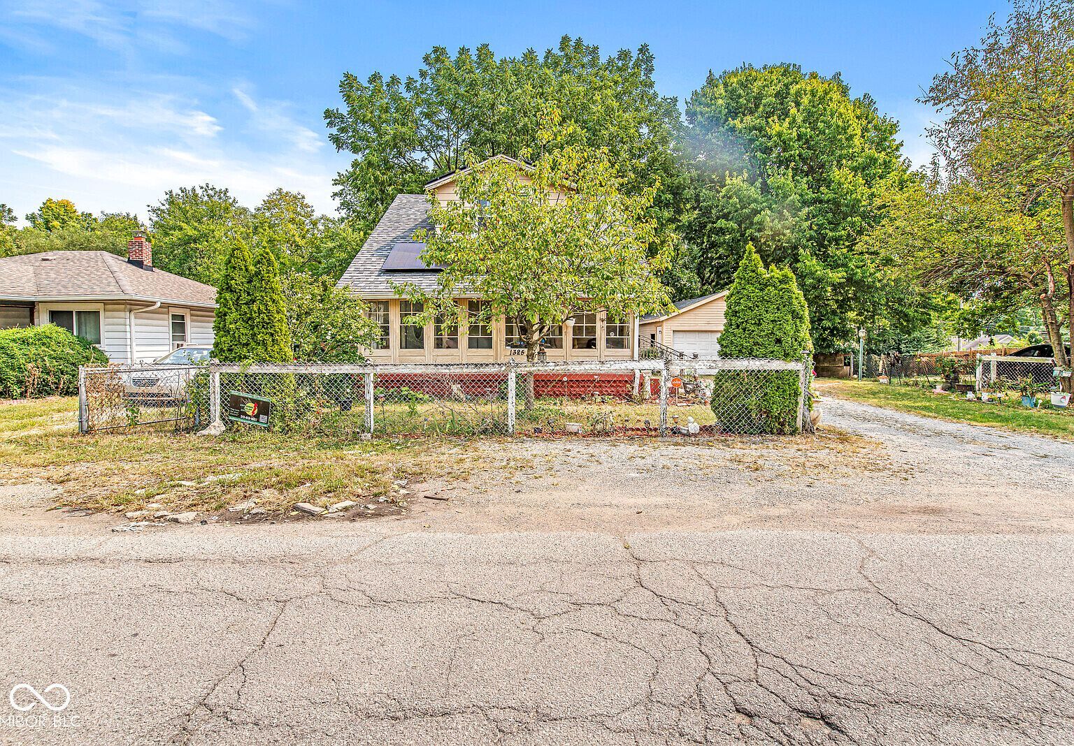 1325 Sharon Ave Indianapolis, IN 46222 - Thumbnail 4