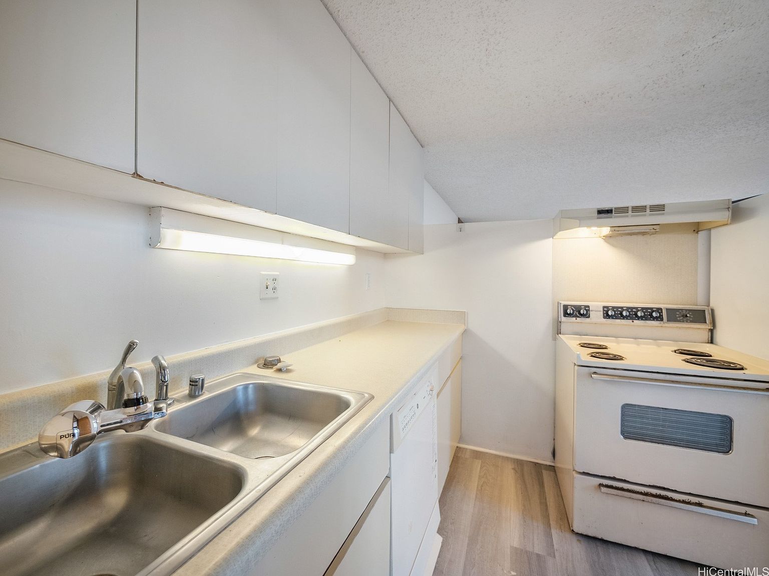 1060 Kamehameha Hwy APT 3302B Pearl City, HI 96782 - Thumbnail 4