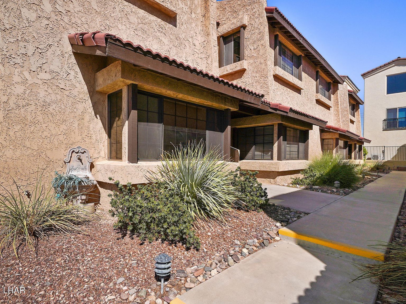 72 Mariposa Dr UNIT D Lake Havasu City, AZ 86403 - Thumbnail 4