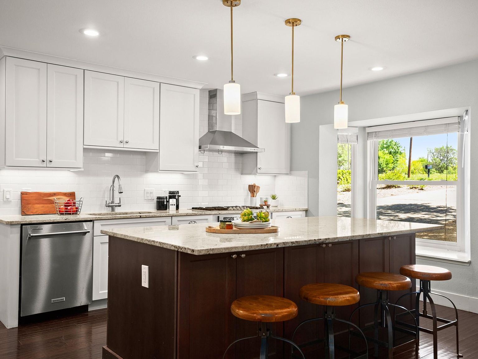 5604 Penick Dr Austin, TX 78741 - Thumbnail 4