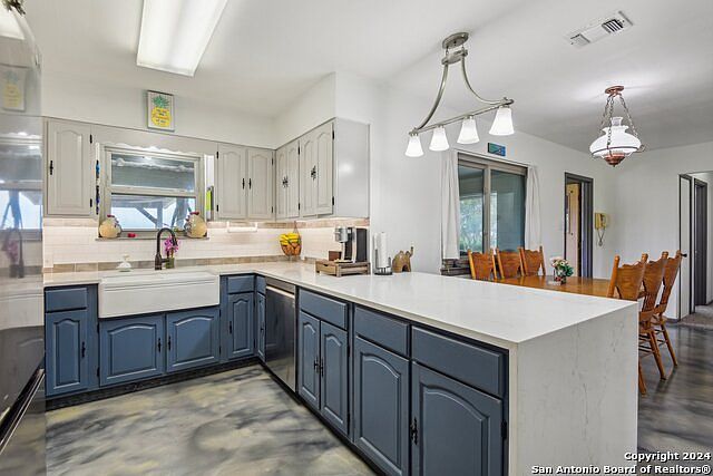 1035 Pine Meadow Rd Seguin, TX 78155 - Thumbnail 4