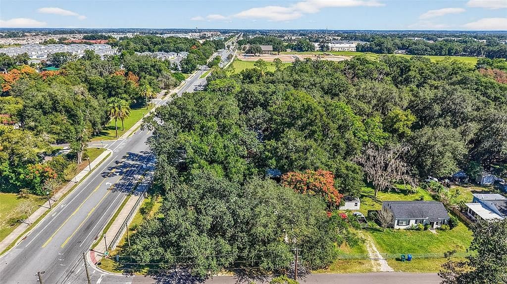 502 Gray Ave Wildwood, FL 34785 - Thumbnail 4