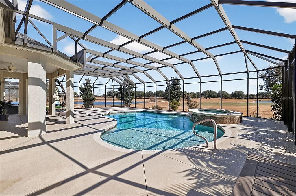 3300 Boardroom Trl The Villages, FL 32163 - Thumbnail 4