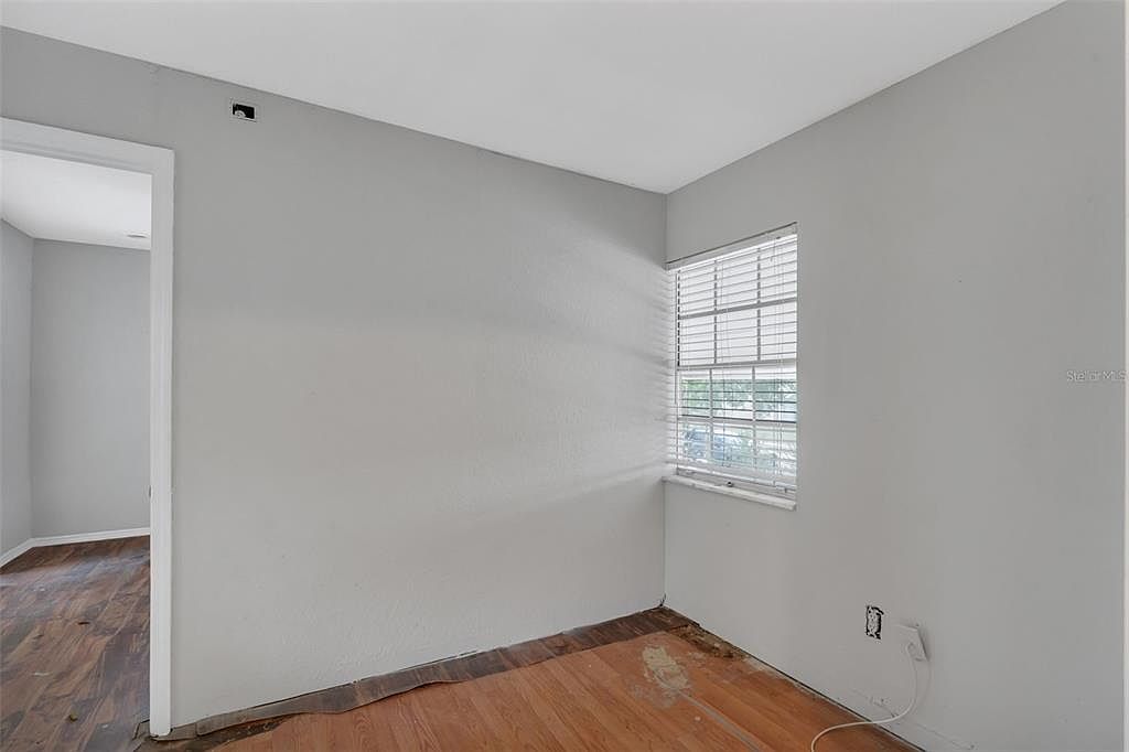 1224 Kirk St Orlando, FL 32808 - Thumbnail 4