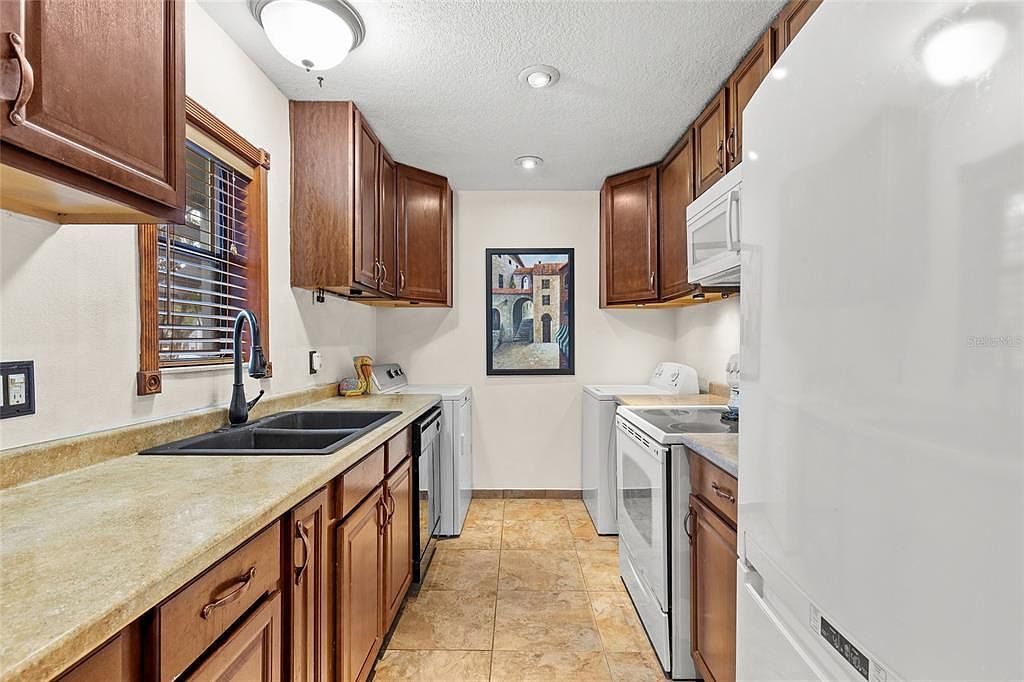 4340 Aqua Vista Dr #A Orlando, FL 32839 - Thumbnail 4