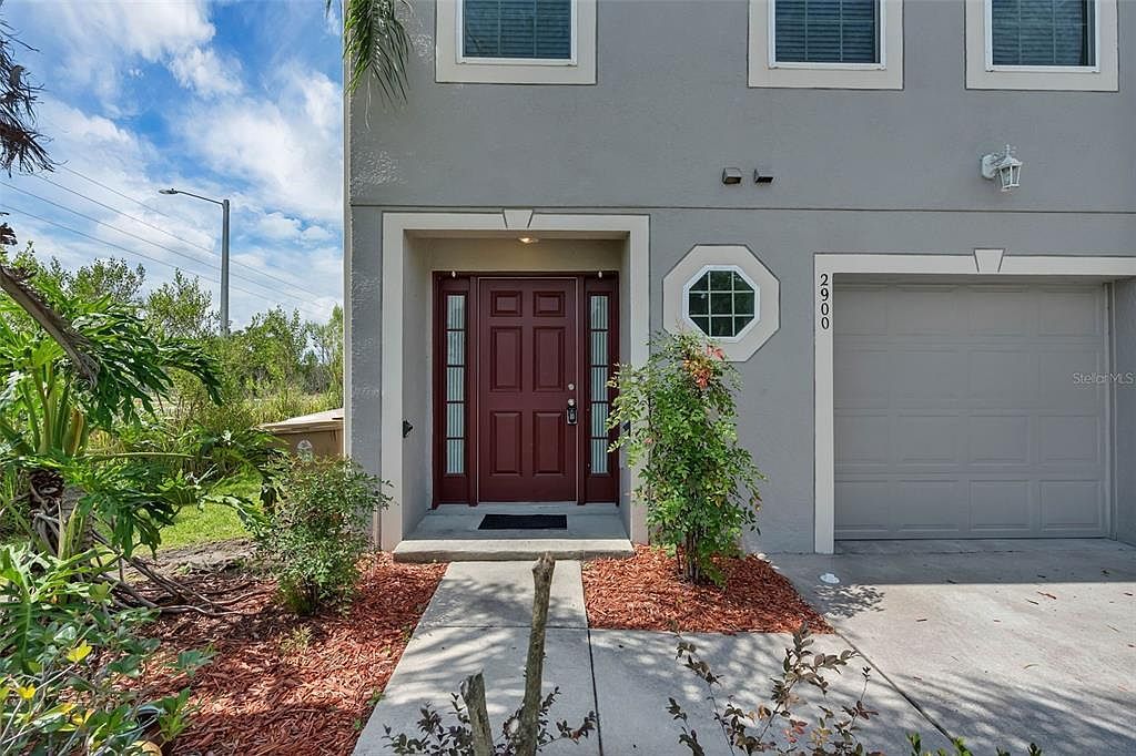 2900 Clarabelle Ct Kissimmee, FL 34743 - Thumbnail 4
