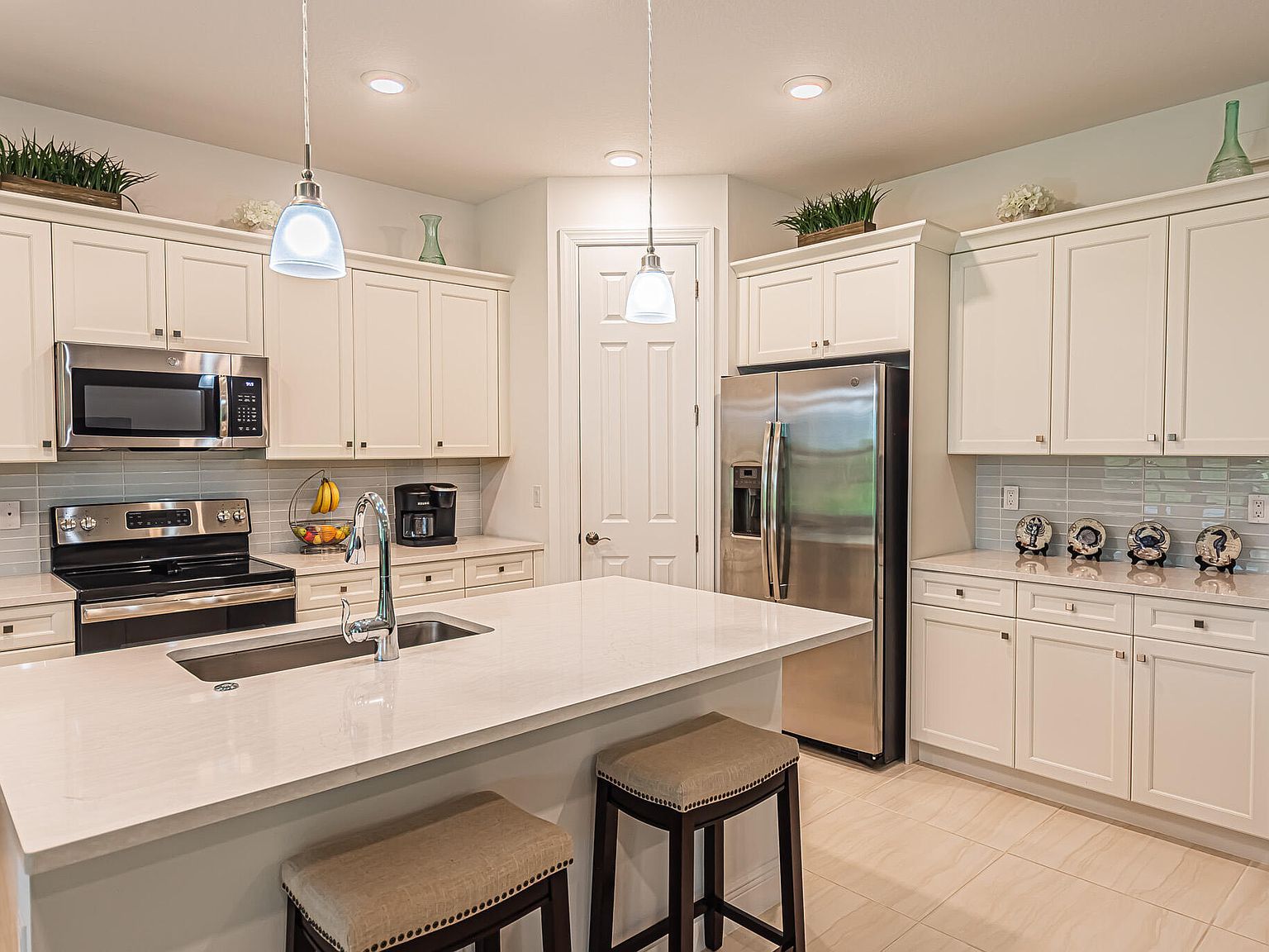 8746 SW Vico Way Port Saint Lucie, FL 34987 - Thumbnail 4