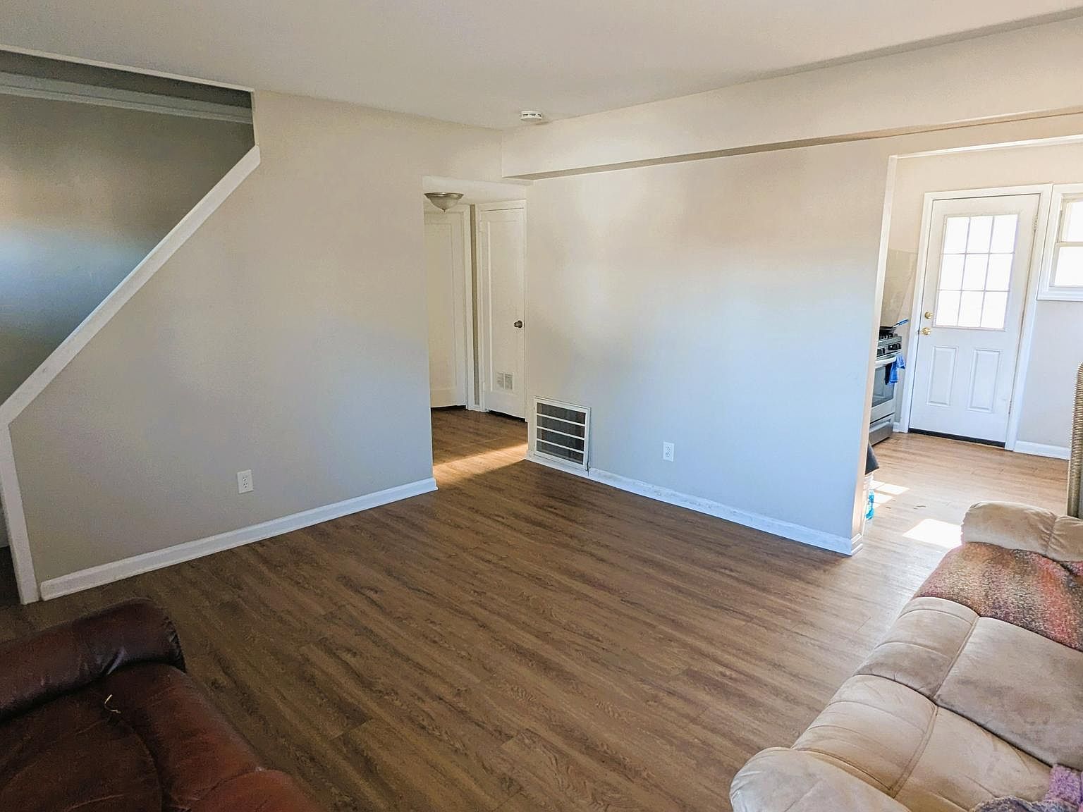 1075 Fireside Ave Ewing, NJ 08618 - Thumbnail 4