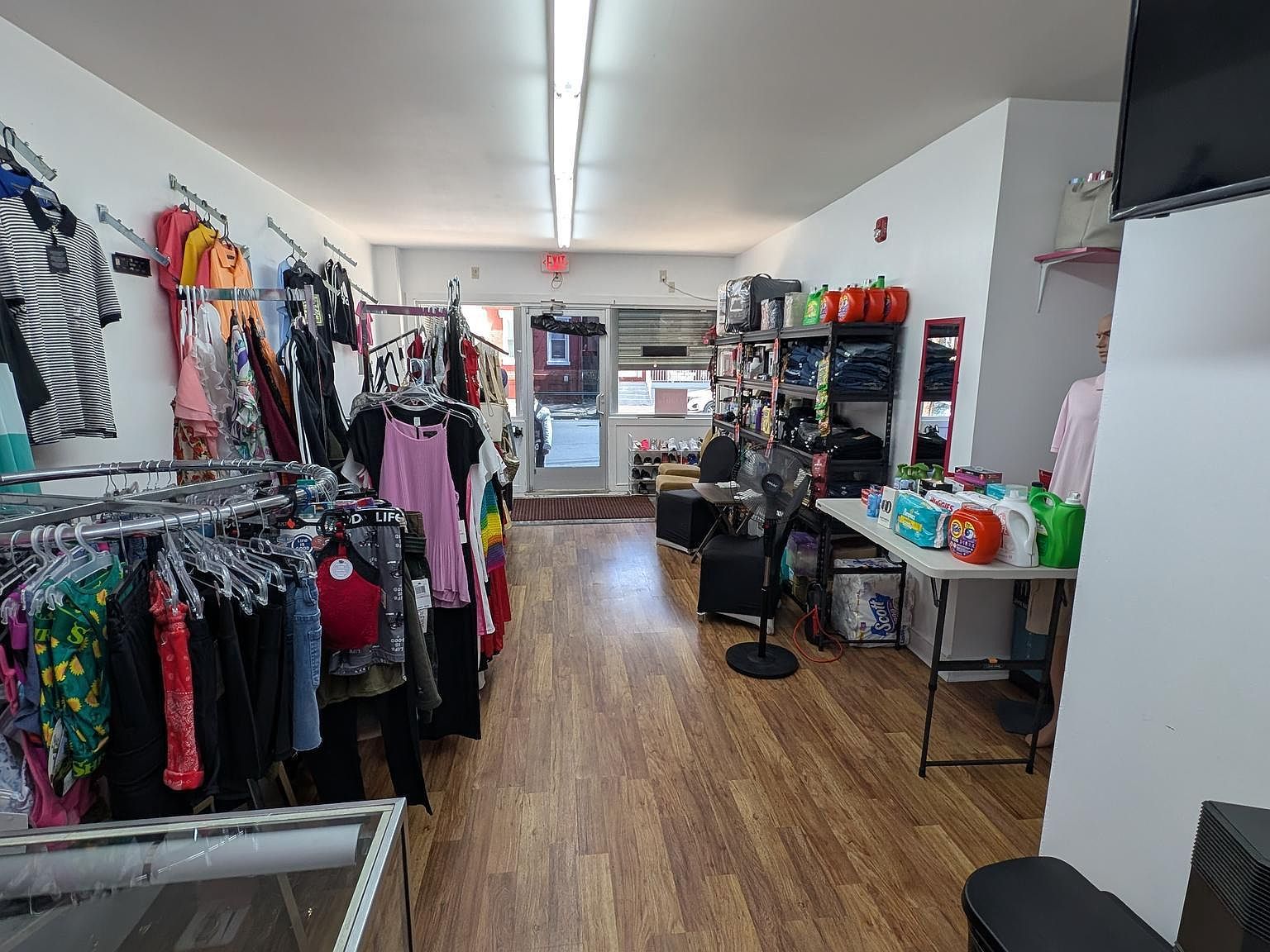 611 Martin Luther King Jr Blvd Trenton, NJ 08618 - Thumbnail 4