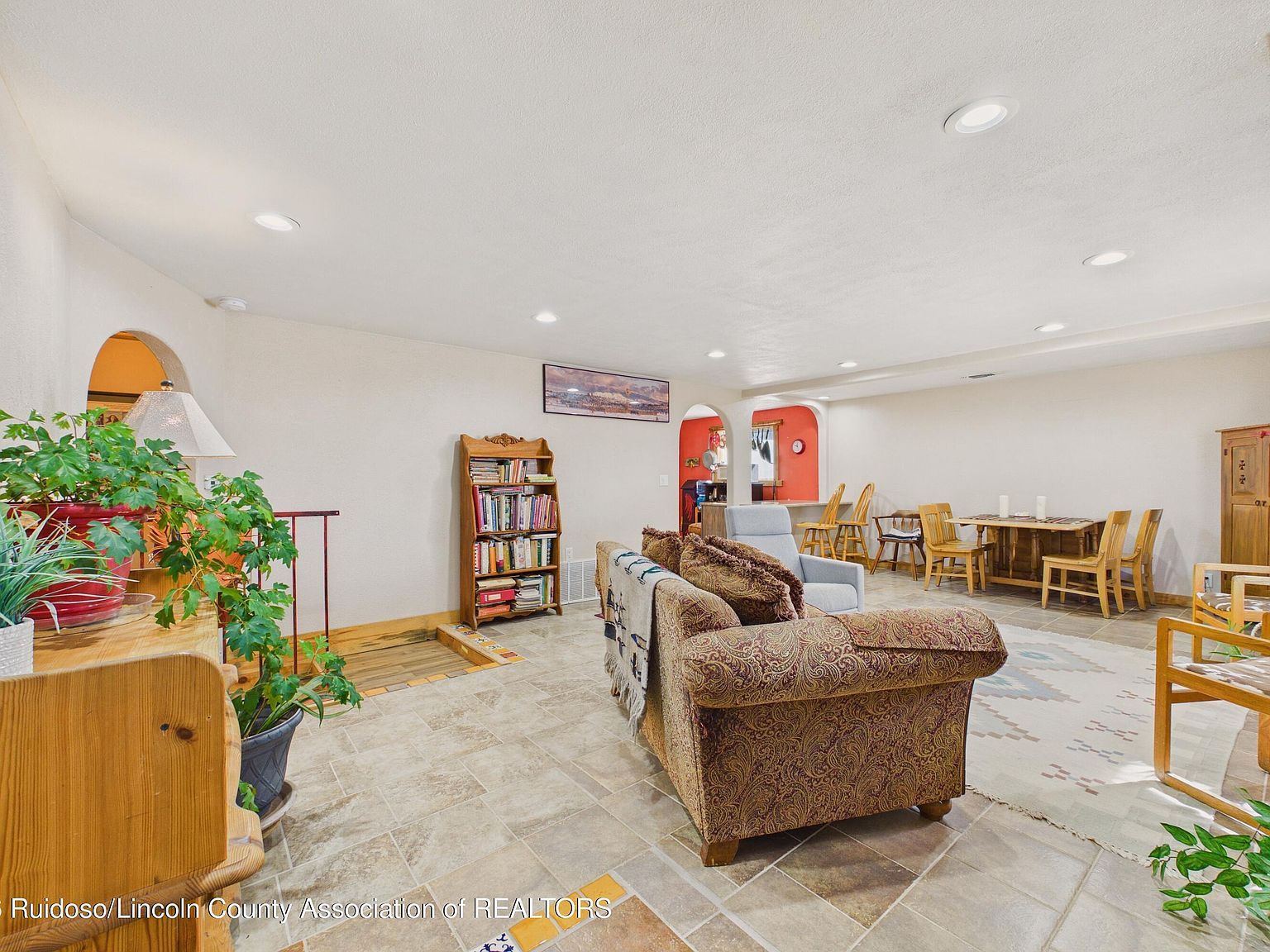 1008 5th St Carrizozo, NM 88301 - Thumbnail 4