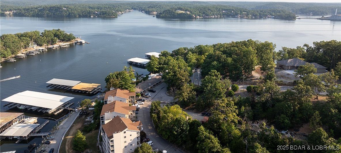 20 Wheel House Ct #4B Lake Ozark, MO 65049 - Thumbnail 4