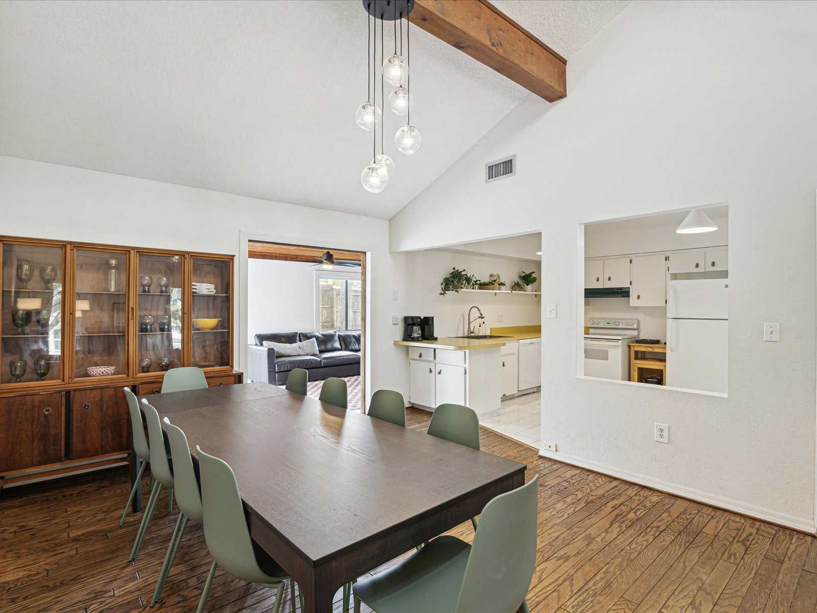 1403 Burnt Oak Street, Tarpon Springs, FL, USA, 34689 - Thumbnail 4