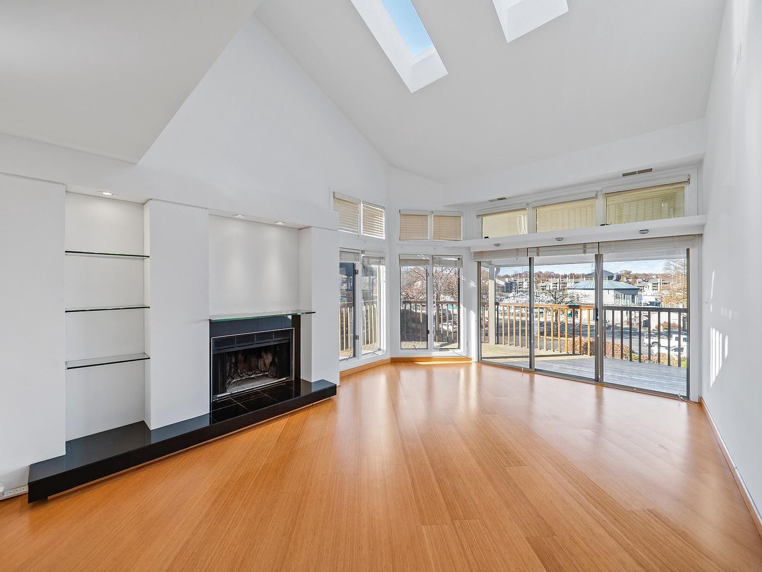 2106 Chesapeake Harbour Dr #202 Annapolis, MD 21403 - Thumbnail 4