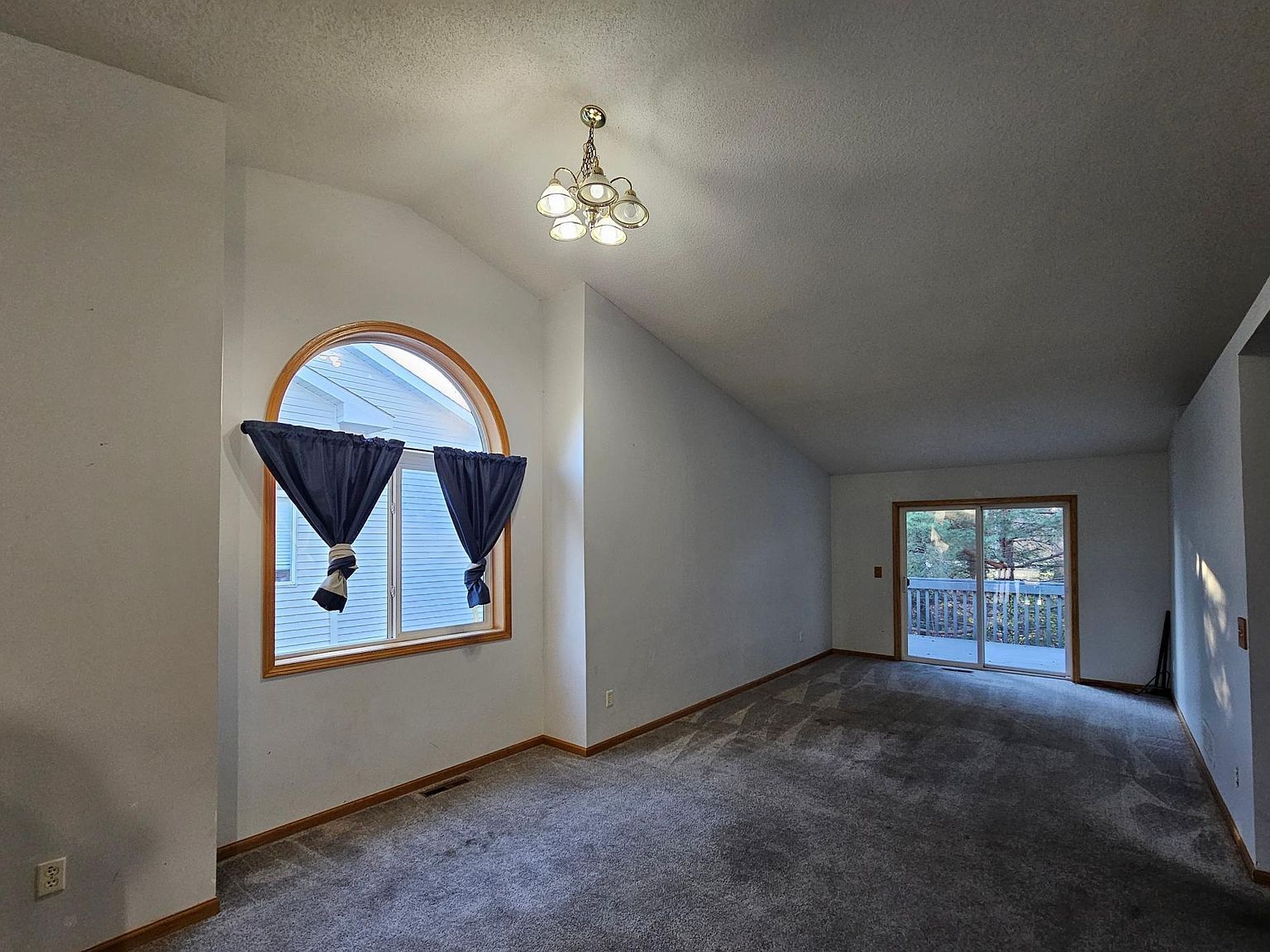 26282 3rd St W Zimmerman, MN 55398 - Thumbnail 4