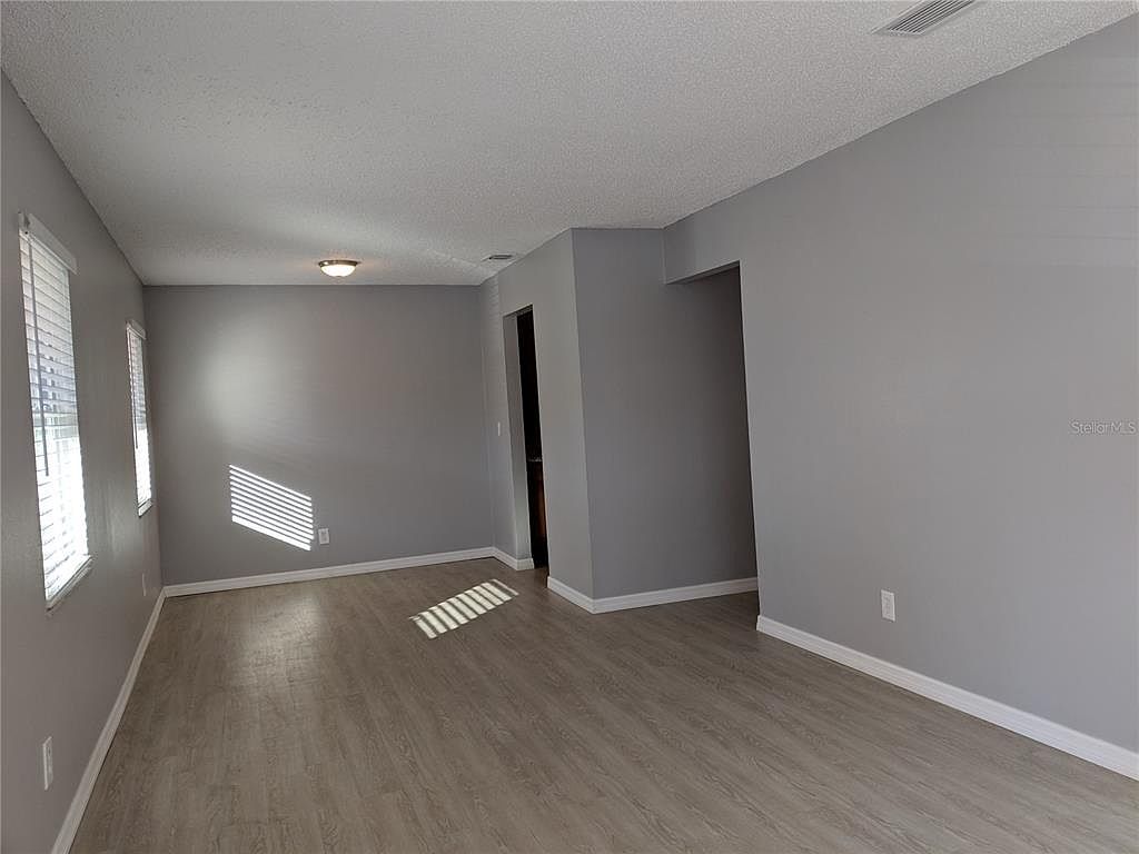 6625 S West Shore Blvd Tampa, FL 33616 - Thumbnail 4