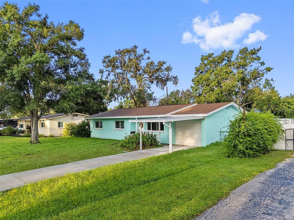 5680 Pershing St NE Saint Petersburg, FL 33703 - Thumbnail 4