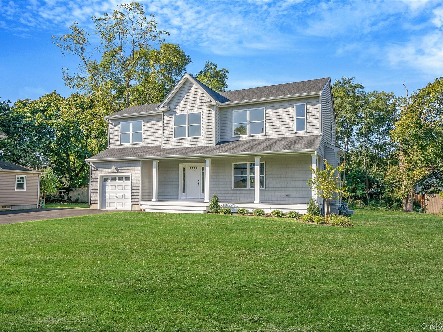 817 Pondview Rd Riverhead, NY 11901 - Thumbnail 4