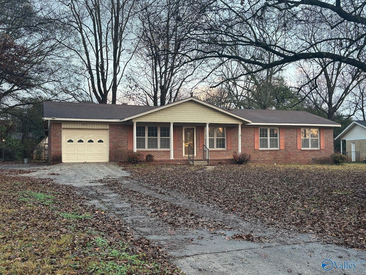 10005 Lily Flagg Cir SE Huntsville, AL 35803 - Thumbnail 4