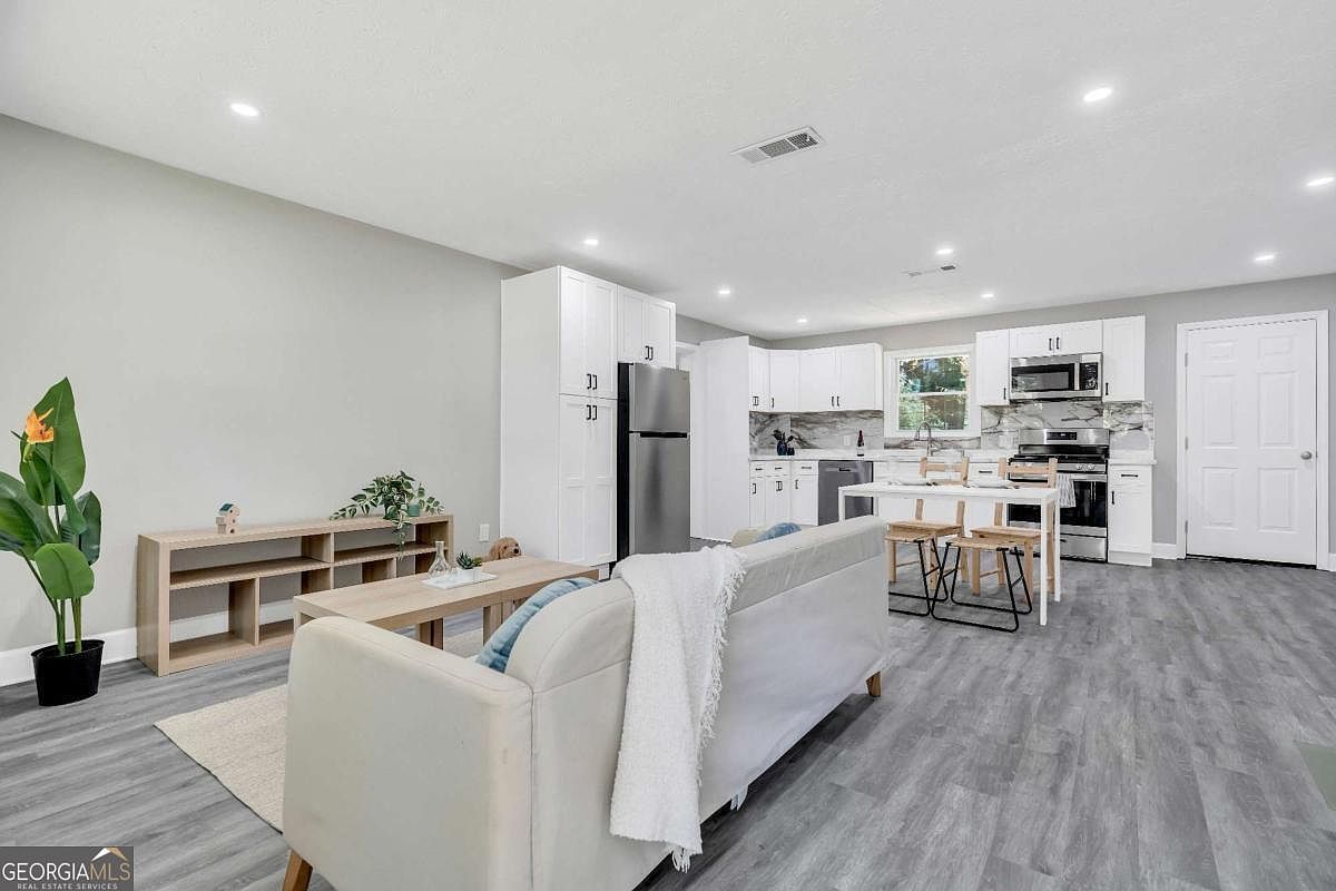 3415 Hopkins Rd Powder Springs, GA 30127 - Thumbnail 4