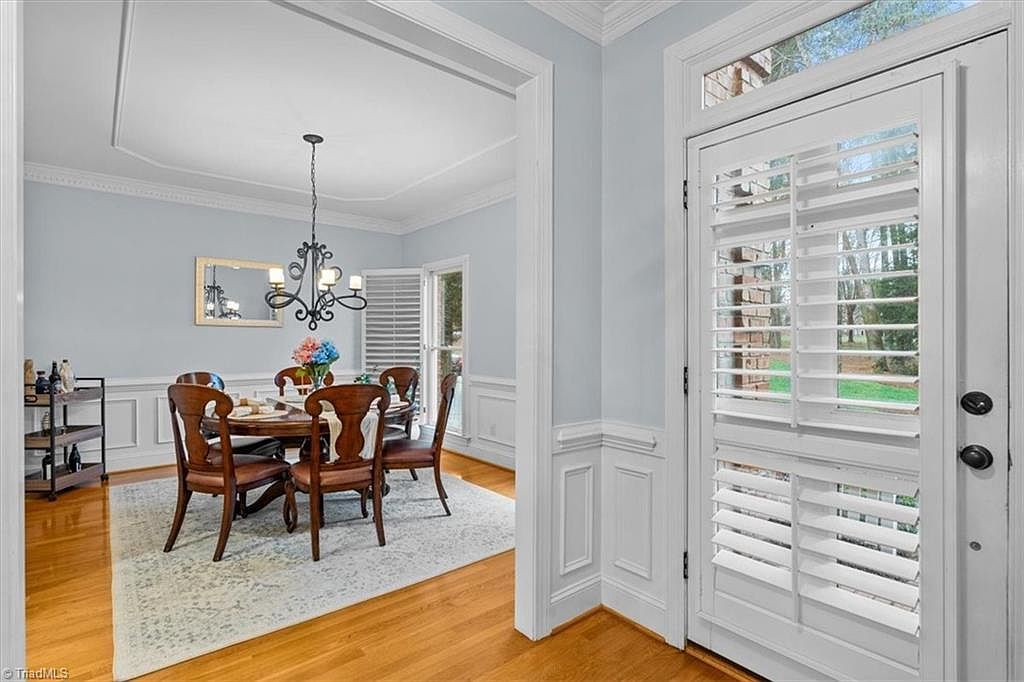 14 Checkerberry Sq Greensboro, NC 27455 - Thumbnail 4