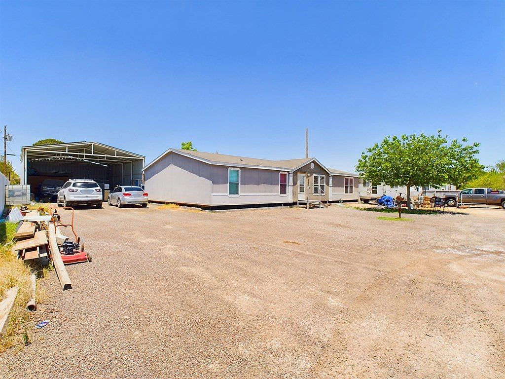 525 Rancho St Pecos, TX 79772 - Thumbnail 4